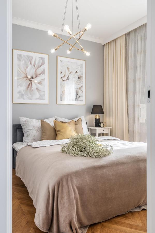 Apartmenteight By Rentoom Thorn Exterior foto